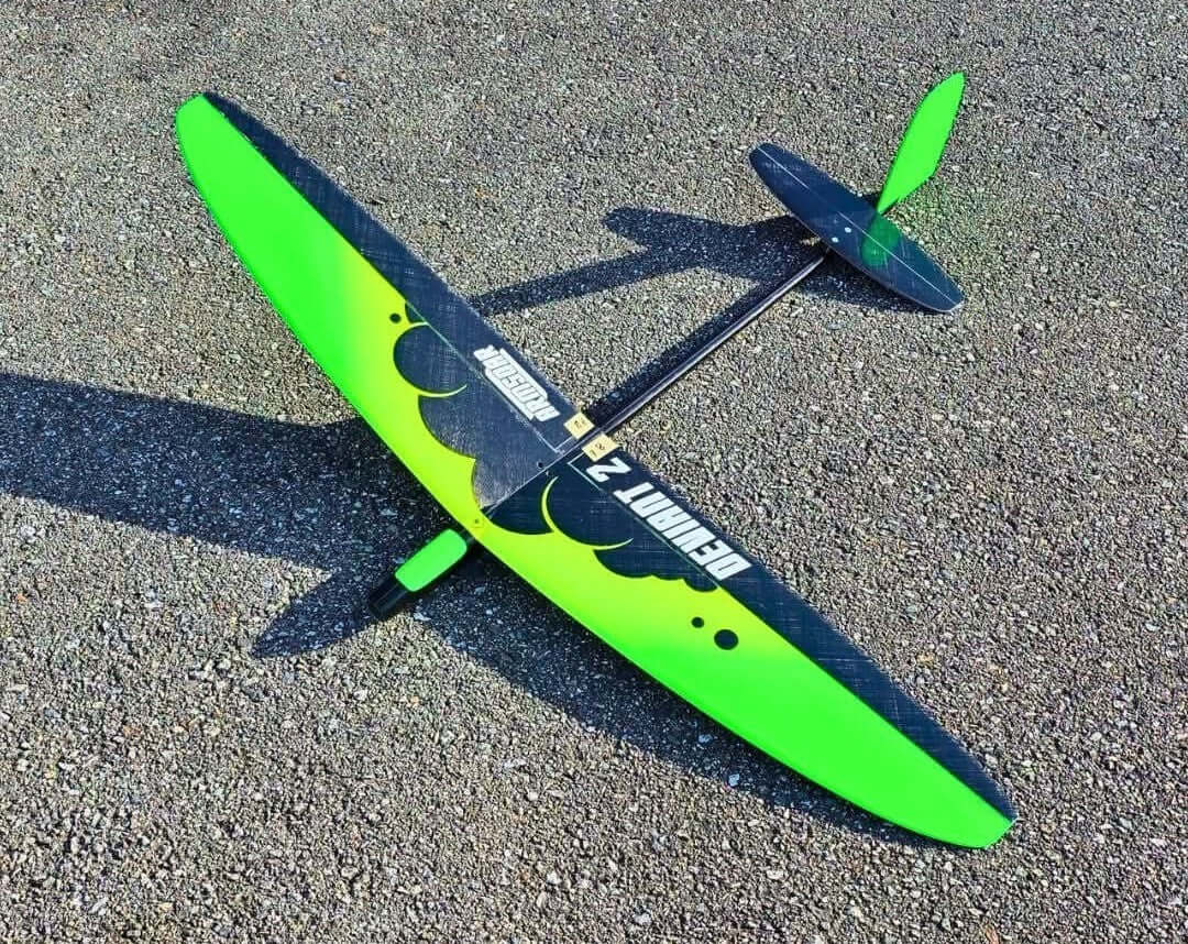 eDeviant 2 1m two-piece wing electric glider